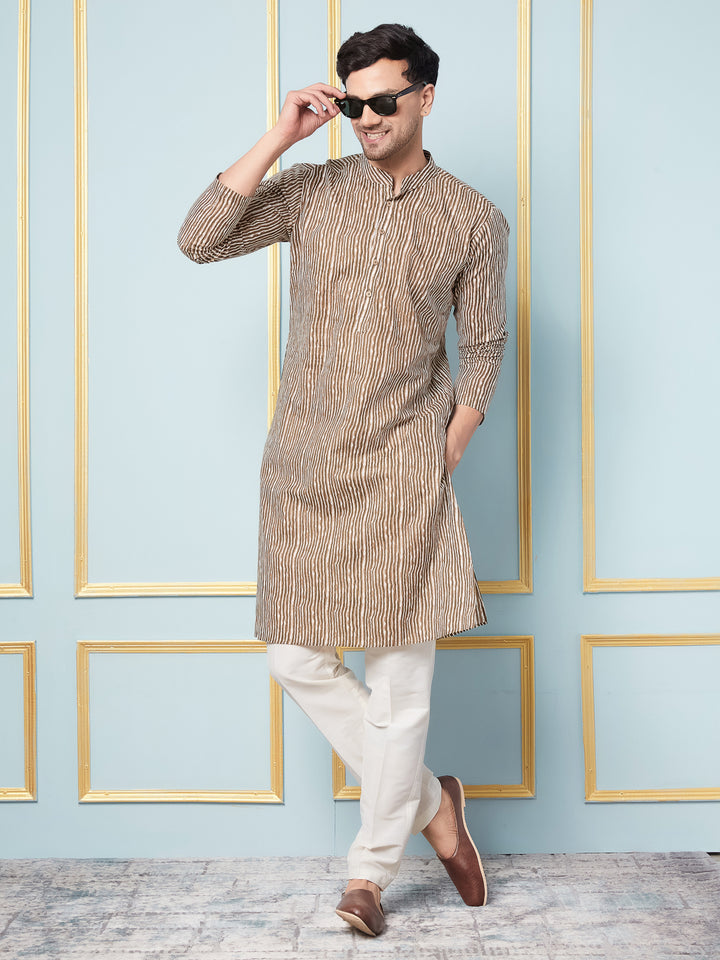 Striped Printed Straight Kurta With Pyjama