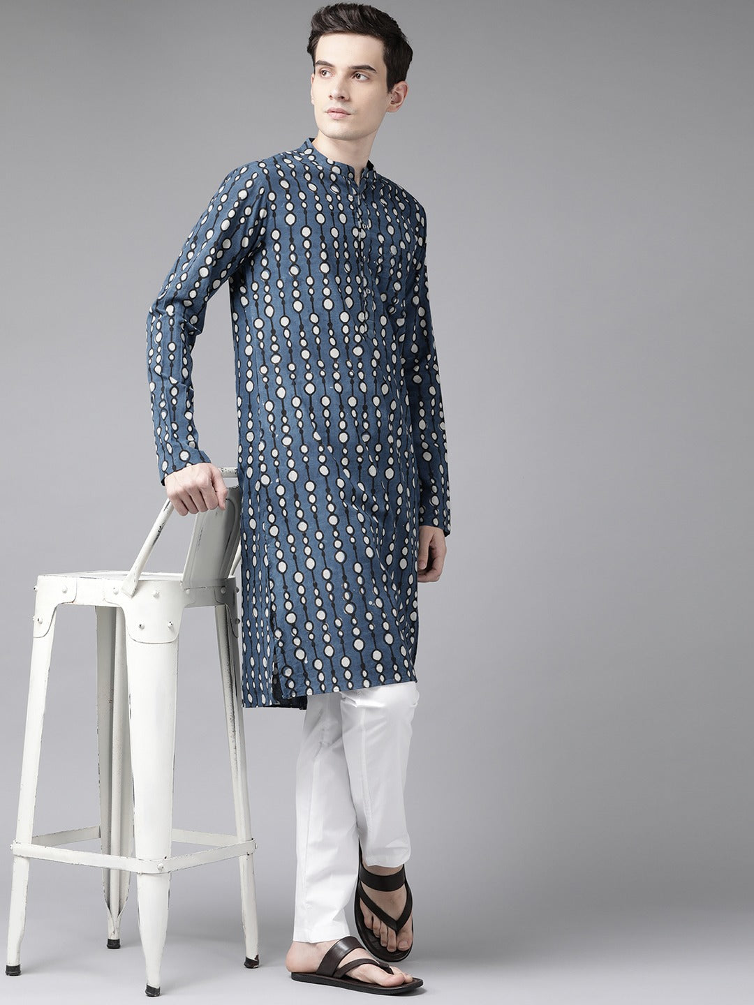 Printed Straight kurta with pyjama