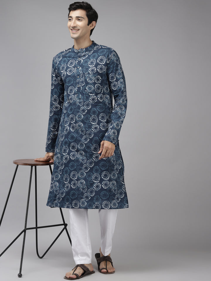 Printed Straight kurta with Pyjama