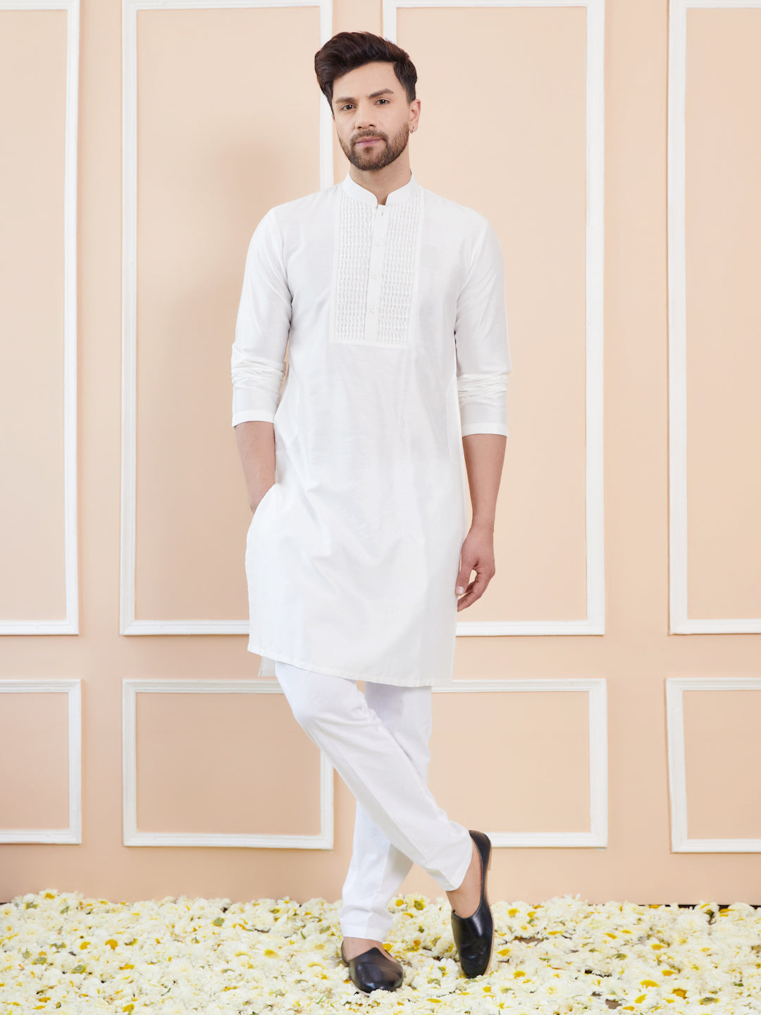 Men's Off-White Kurta Pajama with Embroidered Detail – See Designs