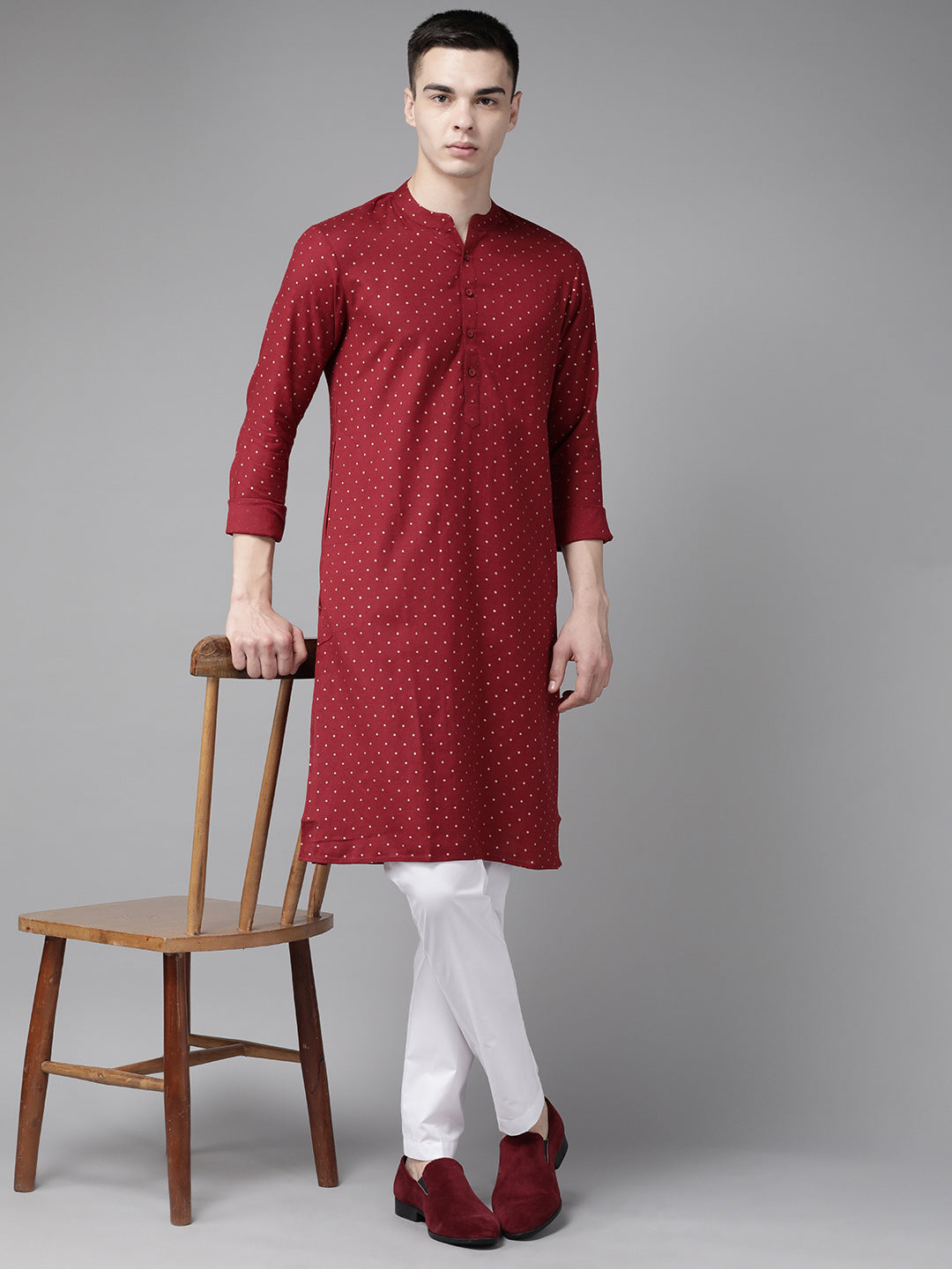 Men Maroon & Gold Printed Straight Kurta With Pyjama