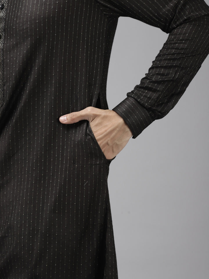 See Designs Men Olive And Beige Kurta