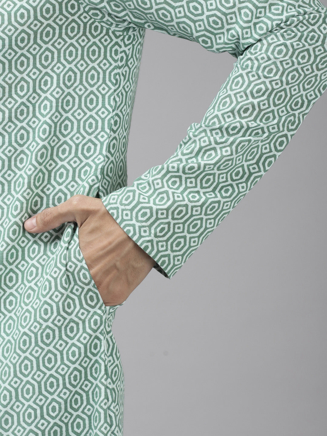 Men Green And White Printed Pure Cotton Straight Kurta