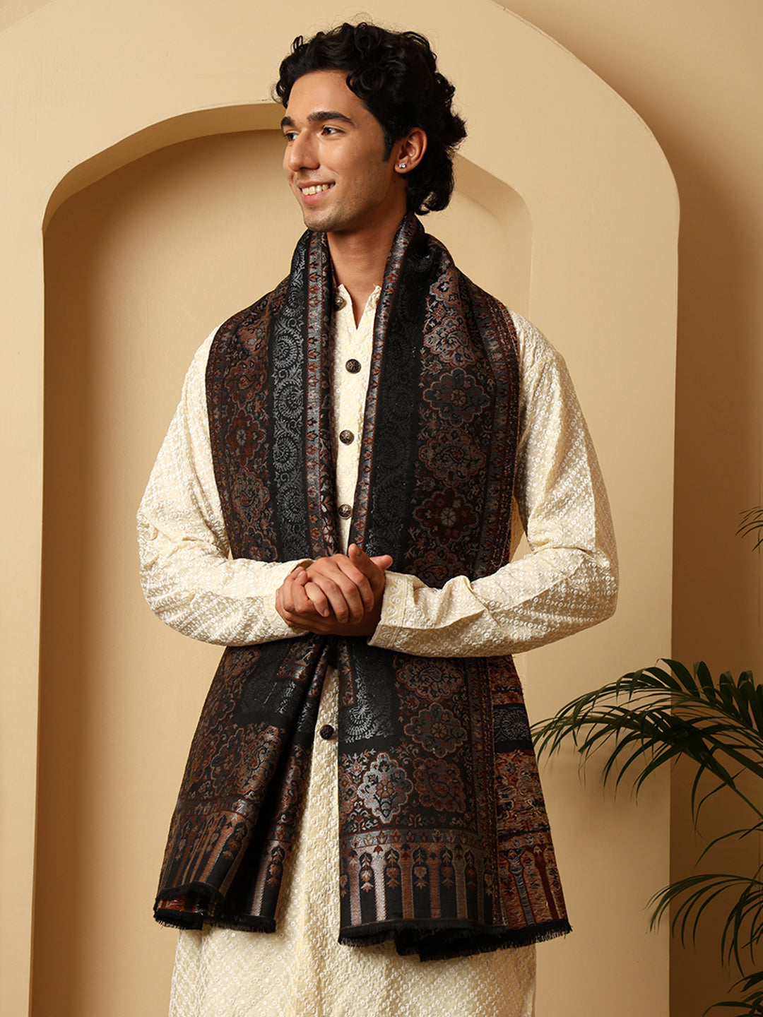 Tweedle Men’s Naira Kani and Zari Border Shawl/ Stole - Black, Size - 40 x 80 inches