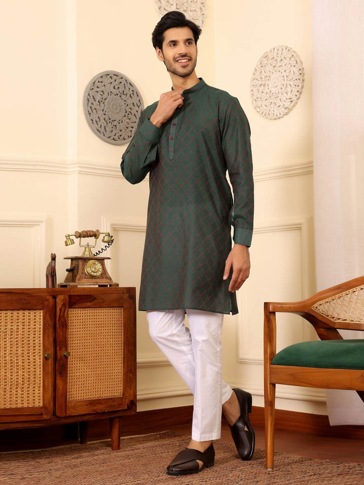 Emerald Green-Red Thread Work Delux Cotton Straight Kurta