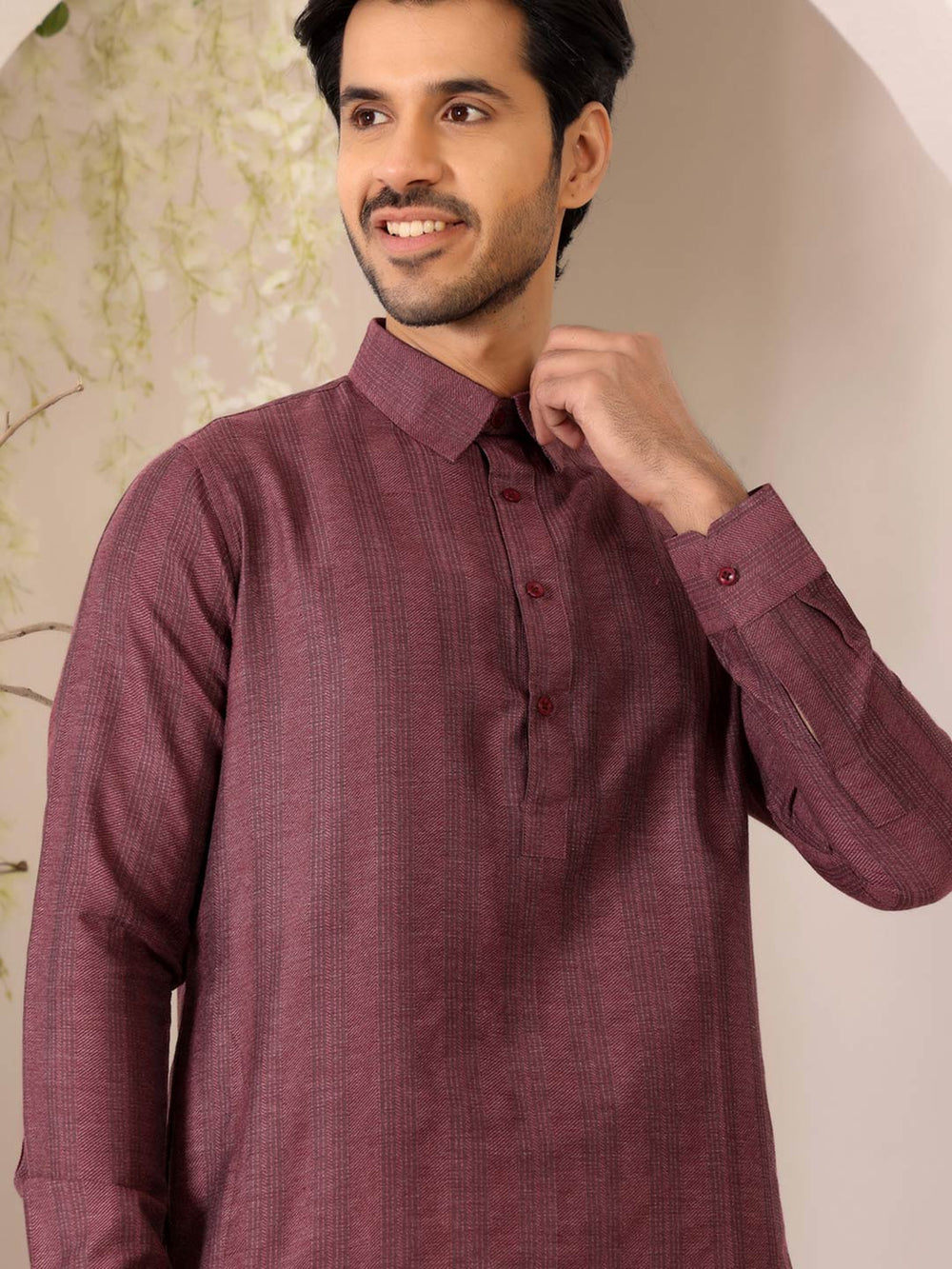 Dark Mauve Self Design Handwoven Cotton Pathani Kurta – Purple