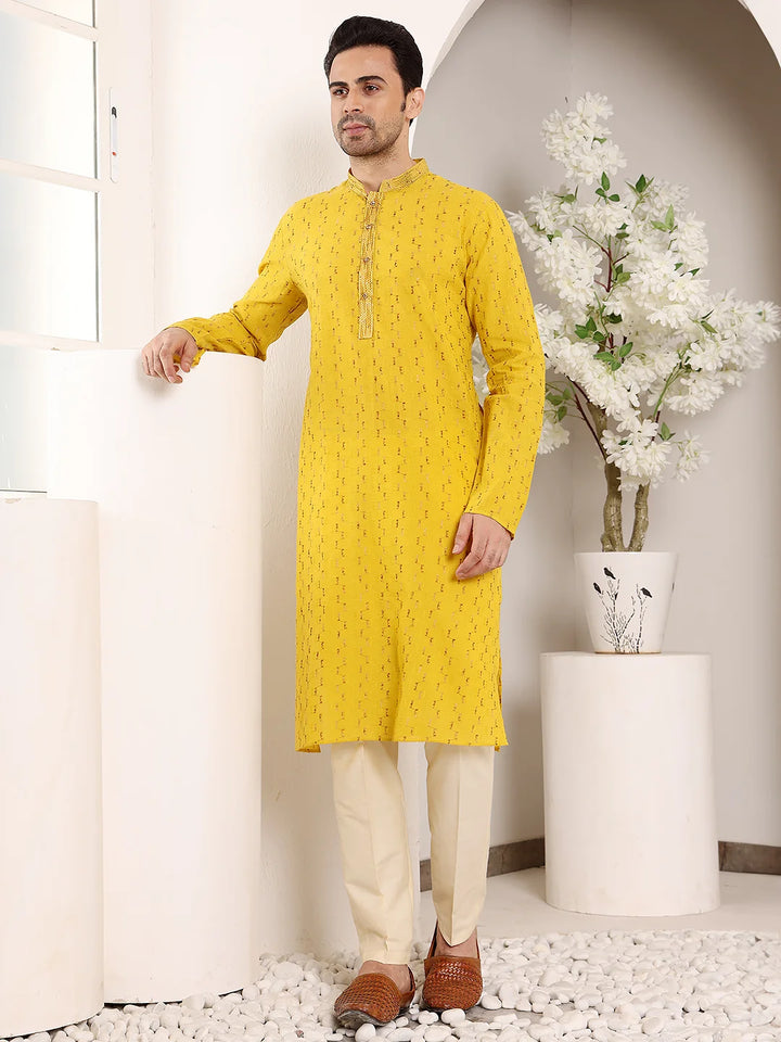 Men's Long Sleeve Mandarin Collar Straight Yellow Cotton Kurta with Thread Embroidery – Yellow,Beige