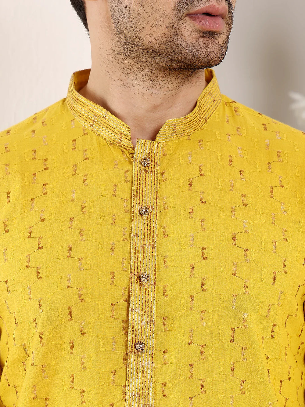 Men's Long Sleeve Mandarin Collar Straight Yellow Cotton Kurta with Thread Embroidery – Yellow,Beige