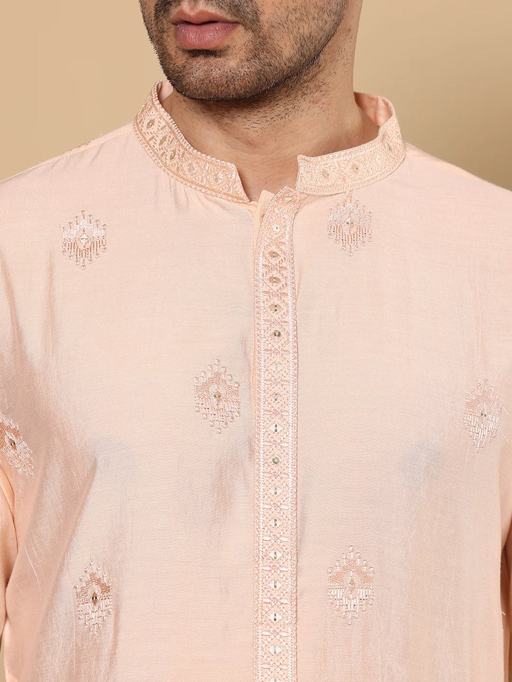 Men's Cream Straight Viscose Silk Kurta with Embroidered Neckline and Motifs,Off White solid trouser style churidar
