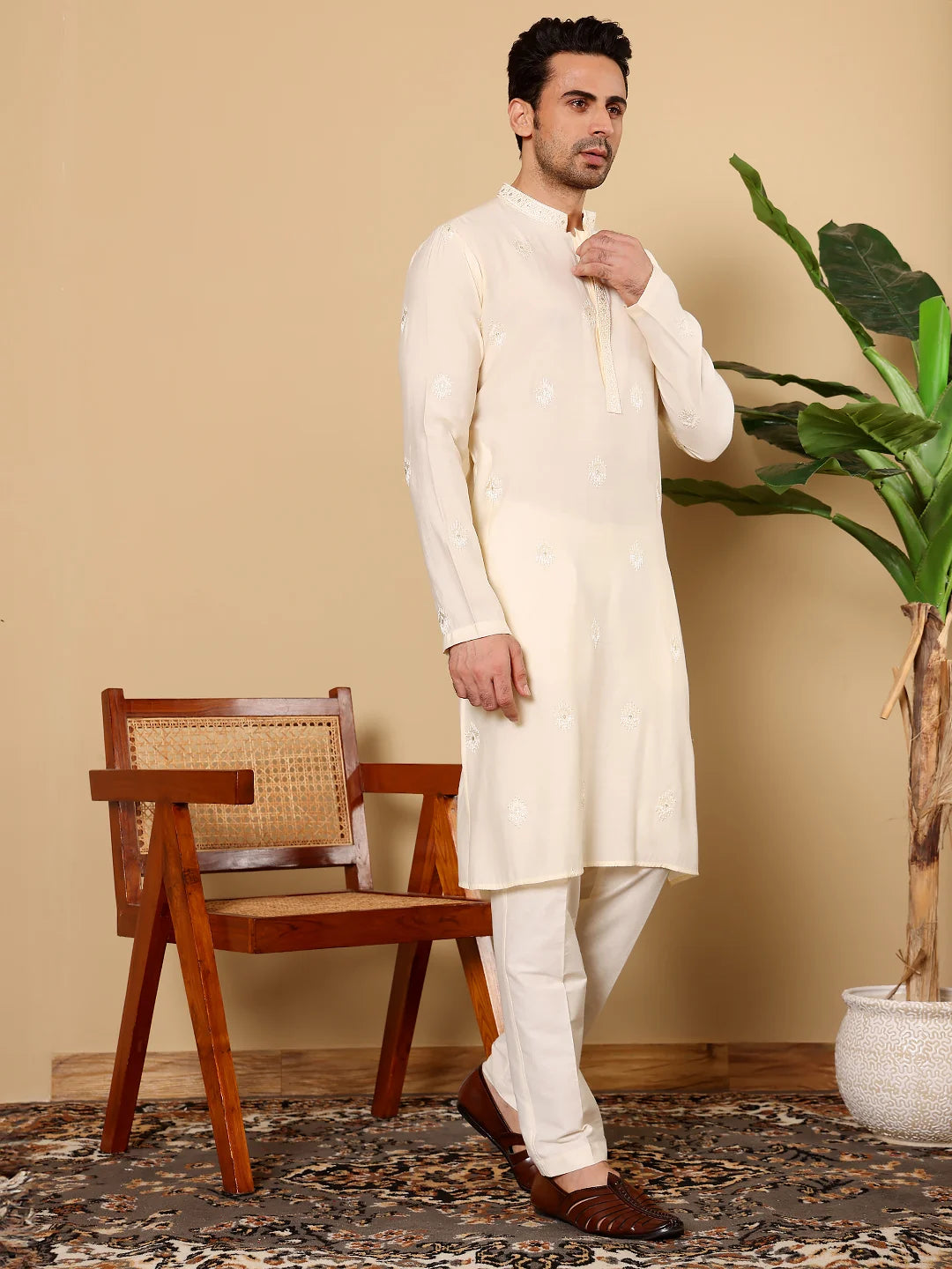 Men's Cream Straight Viscose Silk Kurta with Embroidered Neckline and Motifs,Cream solid trouser style churidar