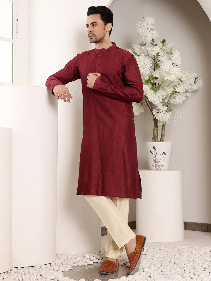 Men's Maroon Straight Viscose Silk Kurta with Textured Effect,Cream Solid Trouser Style churidar