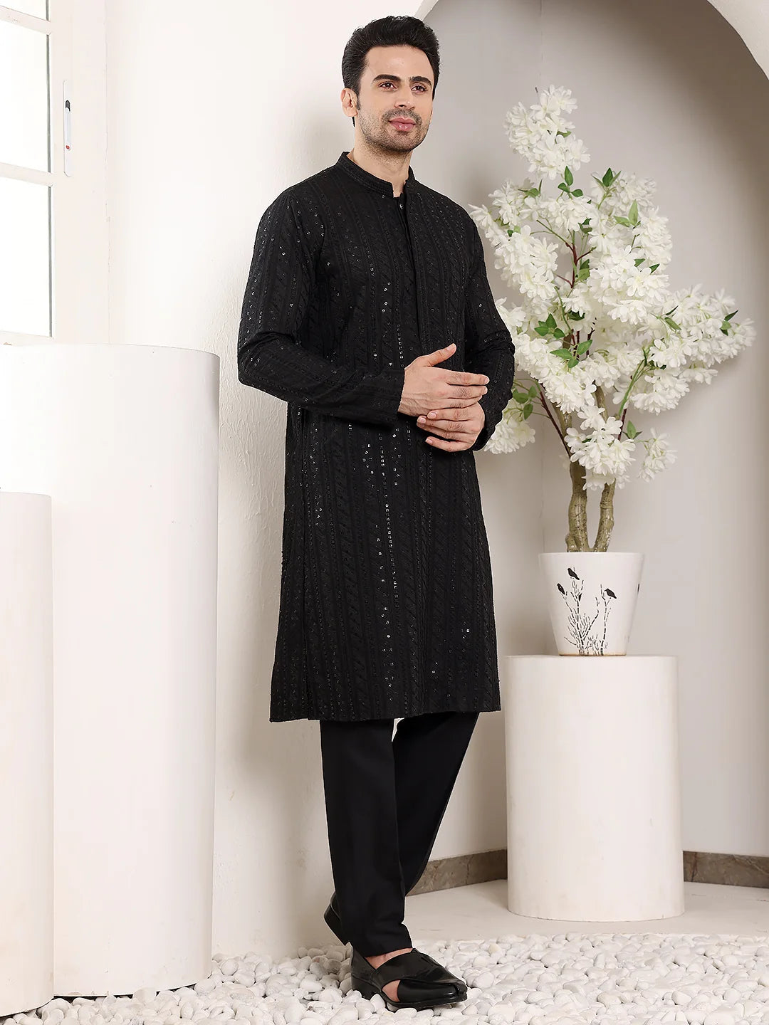 Men's Long Sleeve Mandarin Collar Elegant Black Straight Viscose Silk Kurta with Embroidery – Black