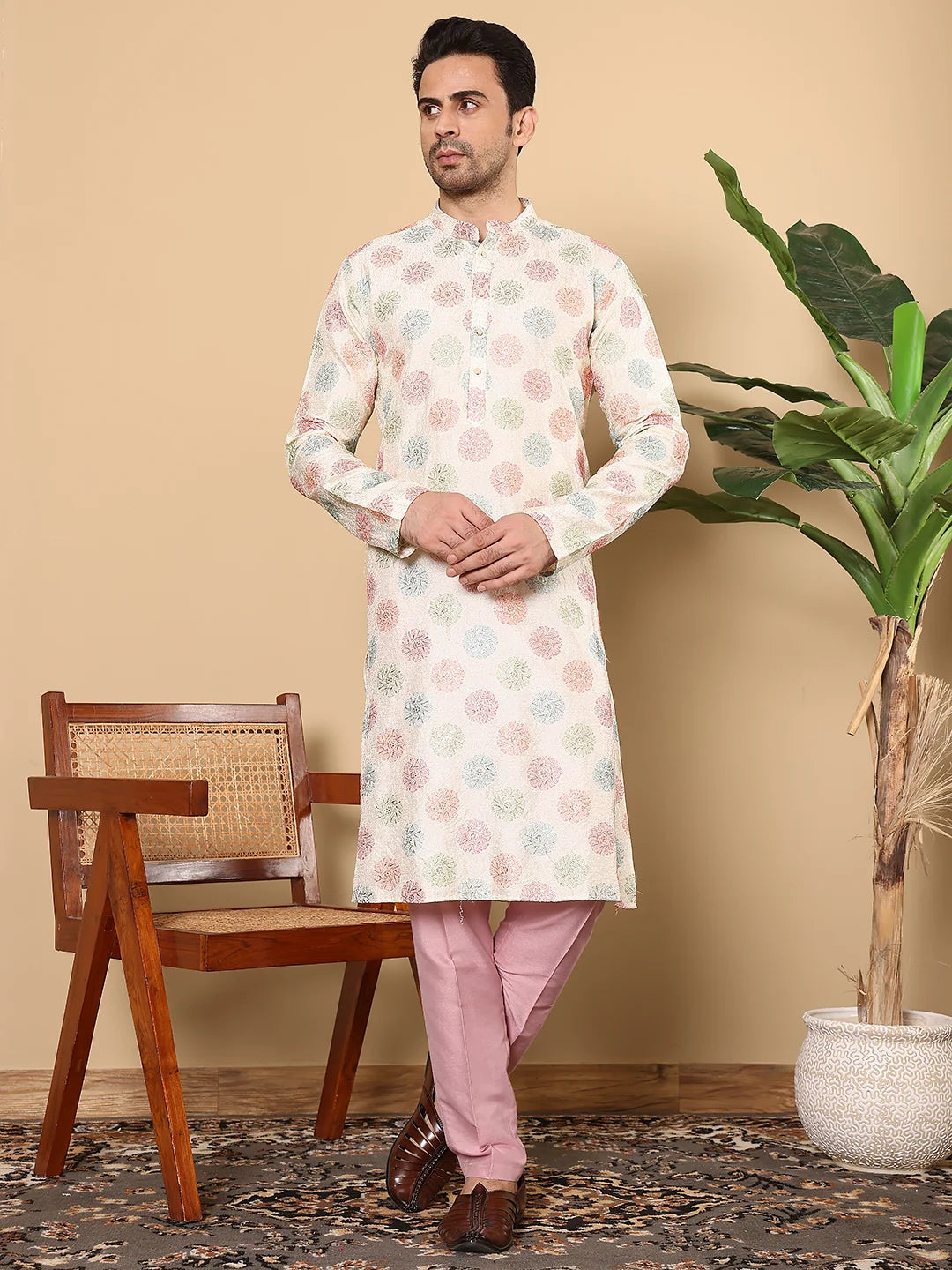Men's Long Sleeve Mandarin Collar Elegant Cream Straight Viscose Dupion Silk Kurta with Embroidery – Cream,Pink