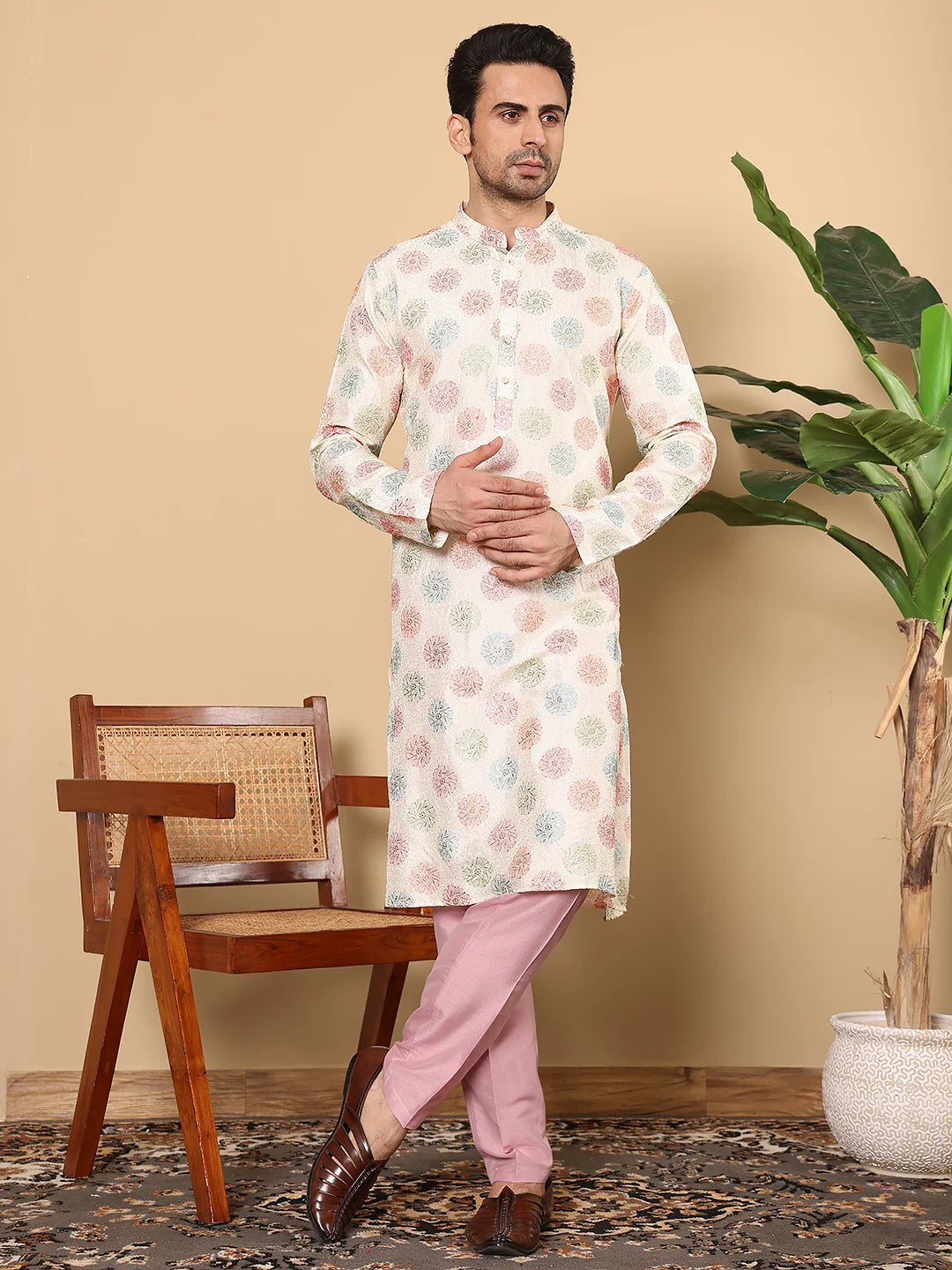 Men's Long Sleeve Mandarin Collar Elegant Cream Straight Viscose Dupion Silk Kurta with Embroidery – Cream,Pink