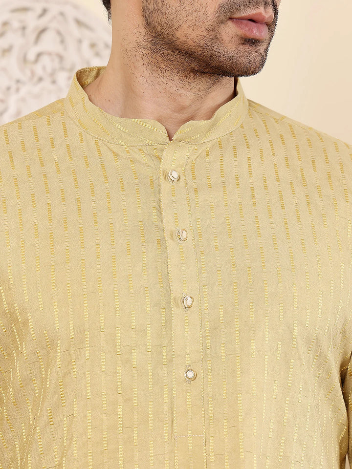 Men's Yellow Straight Rayon Silk kurta with Textured Effect,Cream solid trouser style churidar