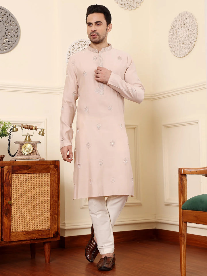 Men's Peach Straight Viscose Silk Kurta with Embroidered Neckline and Motifs,Off White solid trouser style churidar