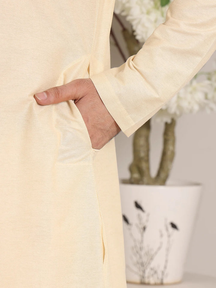 Men's Sea Cream Straight Viscose Silk Kurta with Slub Effect,Cream Solid Trouser Style Churidar