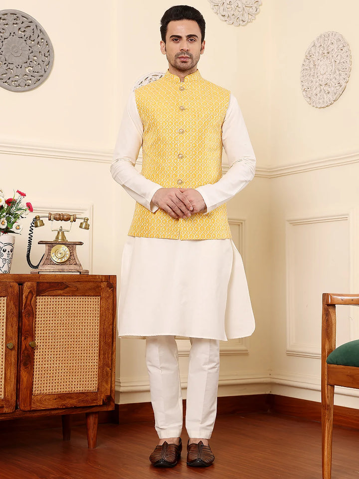 Men's Full Sleeve Ivory Kurta Pyjama & Yellow Embroidered Nehru Jacket – Yellow