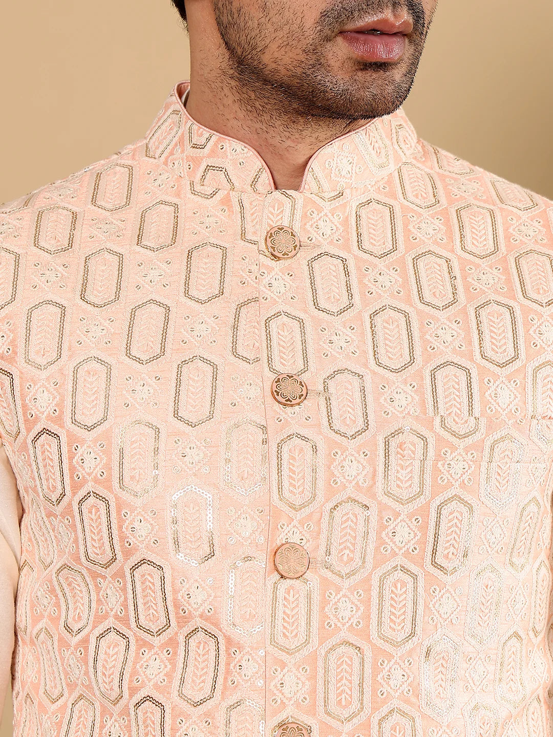 Men's Full Sleeve Ivory Kurta Pyjama & Peach Embroidered Nehru Jacket – Peach