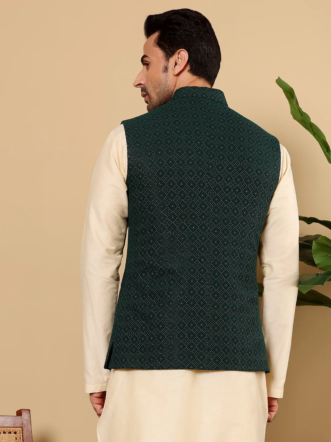 Men's Full Sleeve Cream Kurta Pyjama & Dark Green Embroidered Nehru Jacket – Dark Green