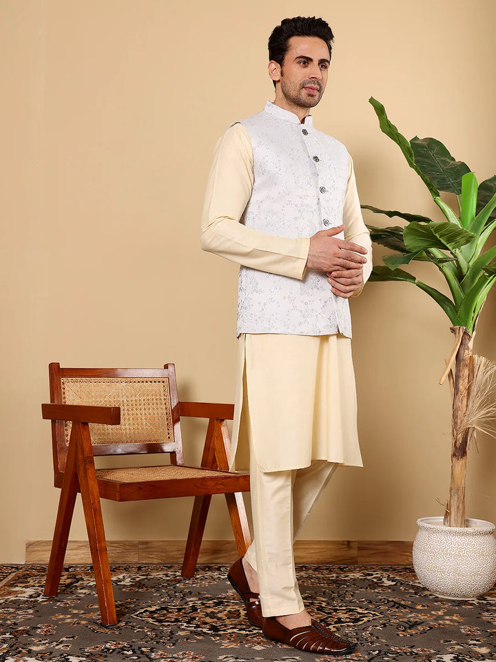 Men's Full Sleeve Cream Kurta Pyjama & Light Blue Embroidered Nehru Jacket – Light Blue