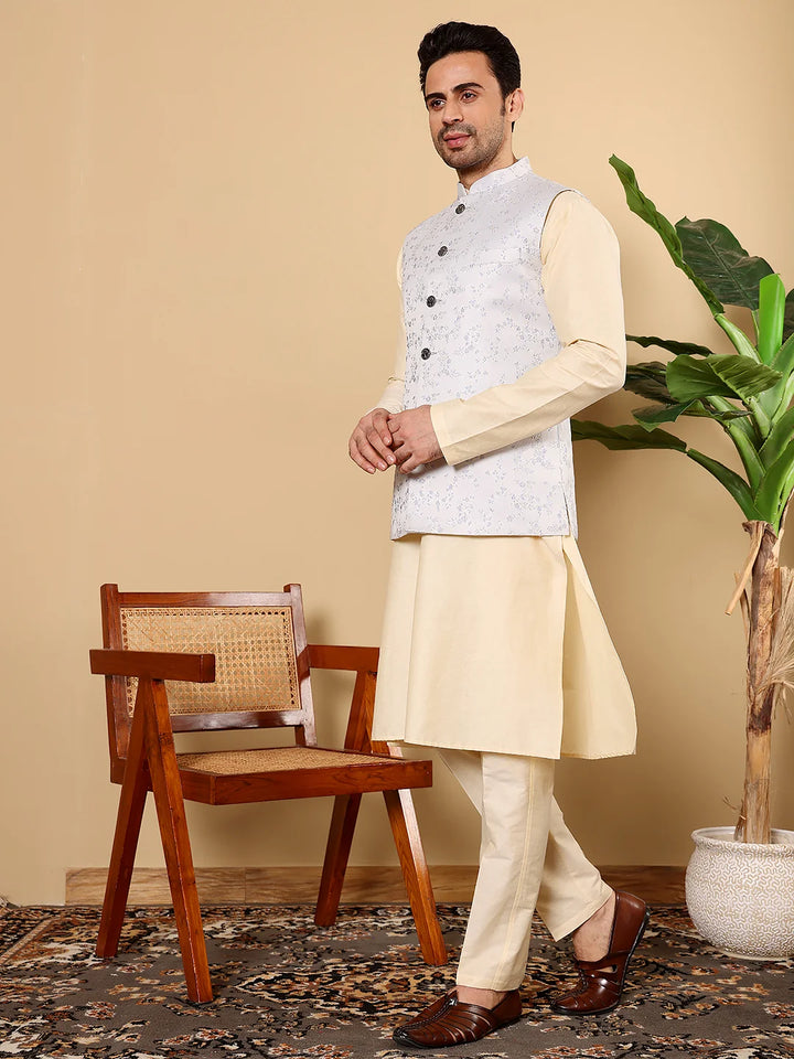 Men's Full Sleeve Cream Kurta Pyjama & Light Blue Embroidered Nehru Jacket – Light Blue