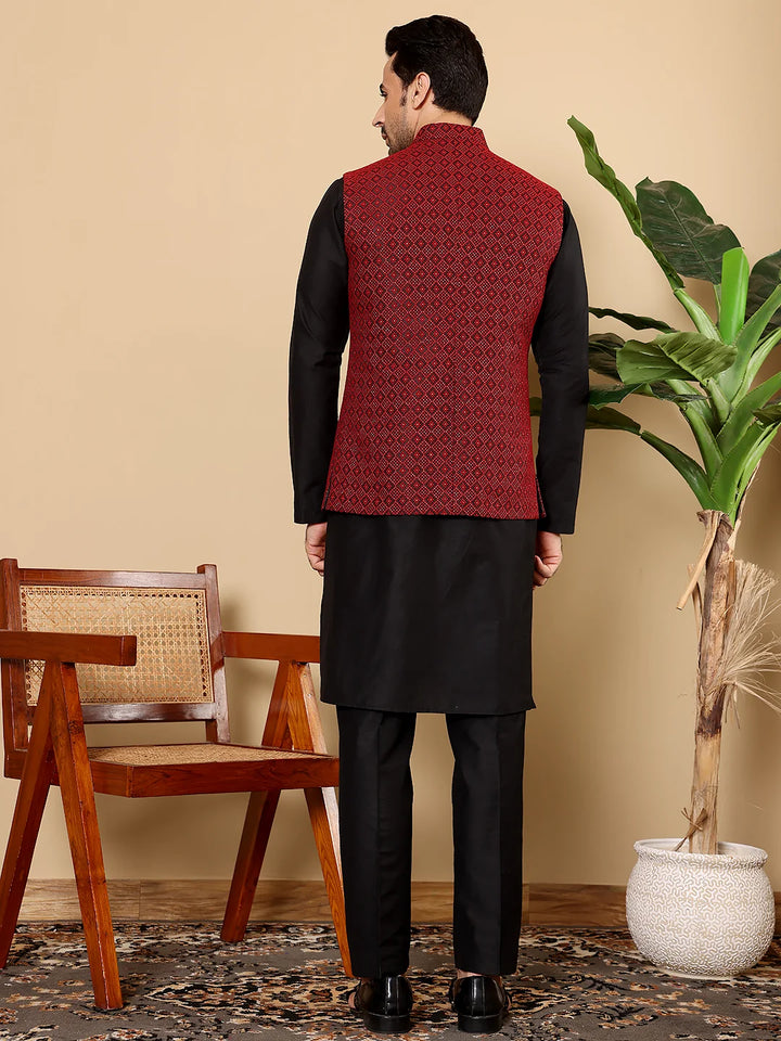 Men's Full Sleeve Black Kurta Pyjama & Red Embroidered Nehru Jacket – Red