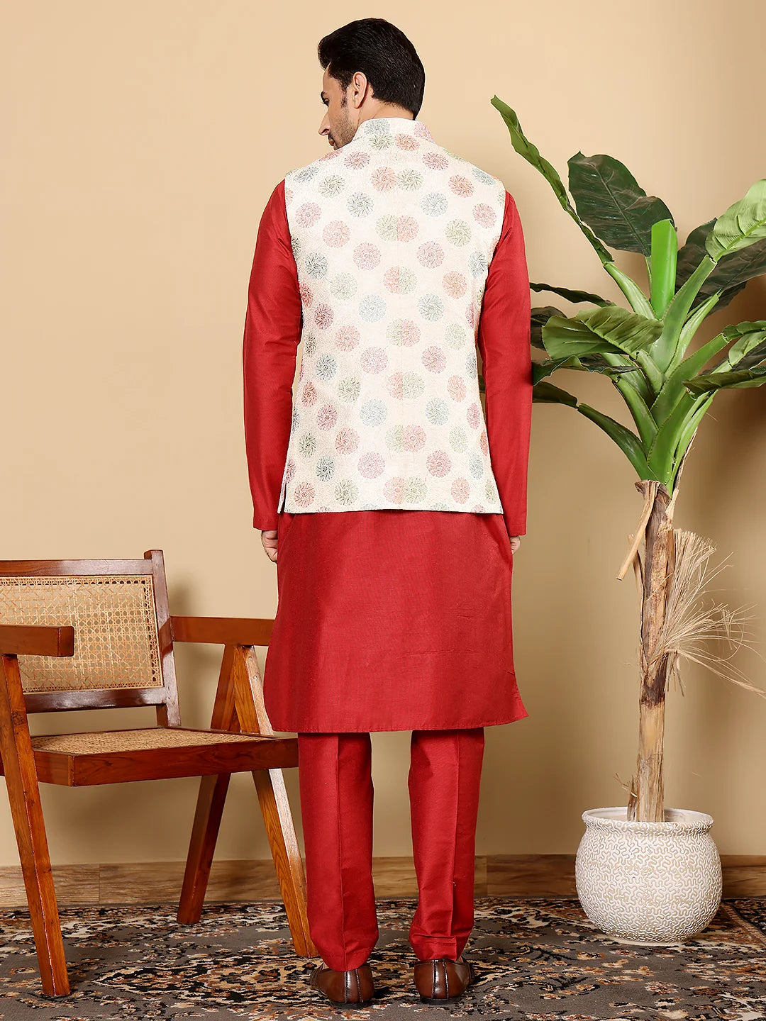 Men's Full Sleeve Red Kurta Pyjama & White Embroidered Nehru Jacket – White