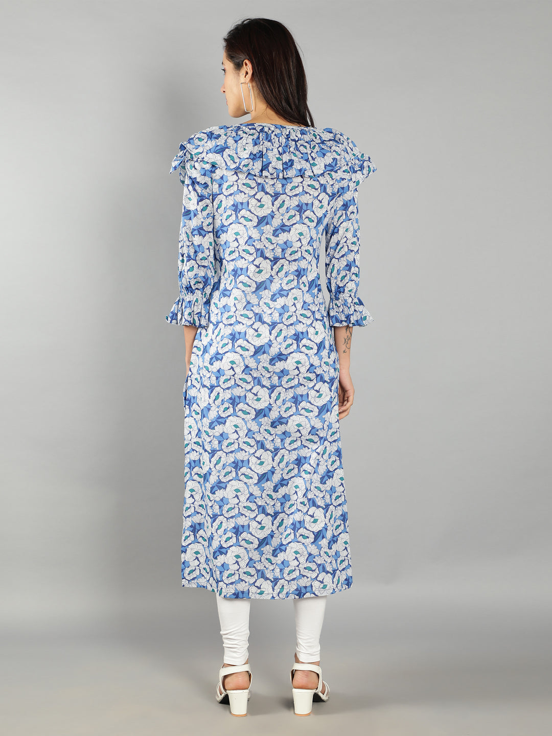 See Designs Blue White Floral Print Women Kurta