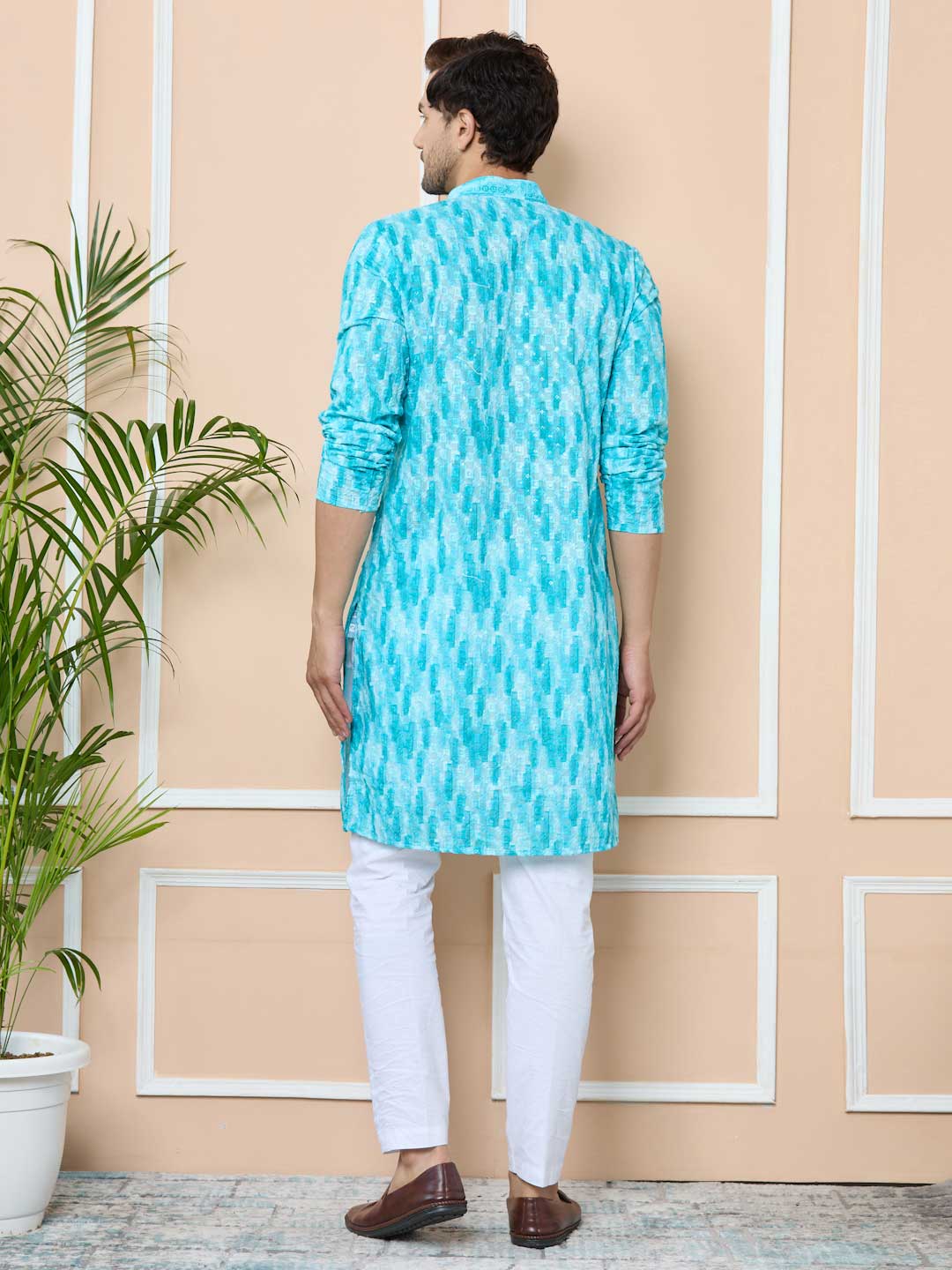 Green Tie & Dye Printed & Embroidered Cotton Straight Kurta