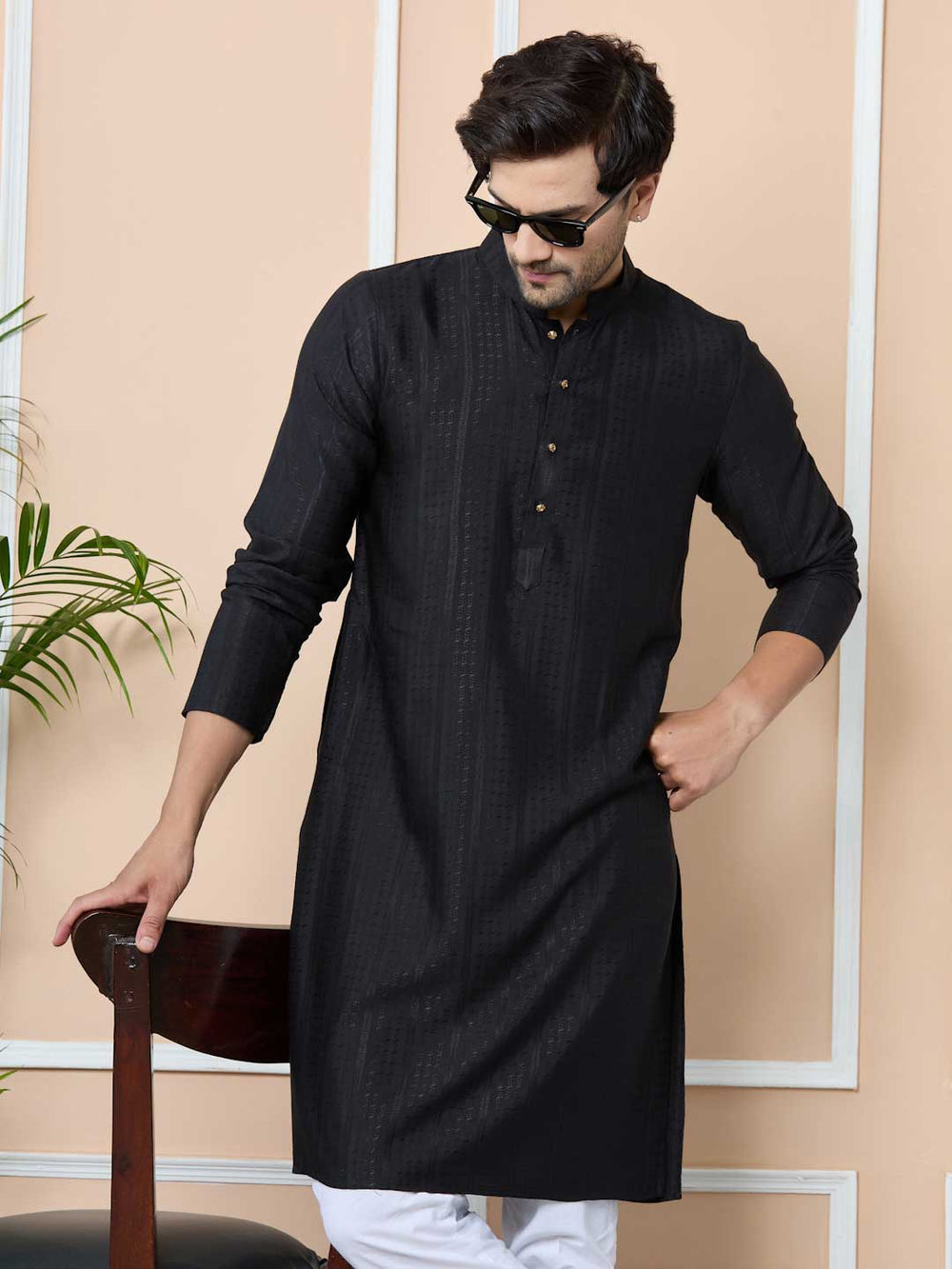 Black Jacquard Mandarin Collar Straight Kurta with Pyjama
