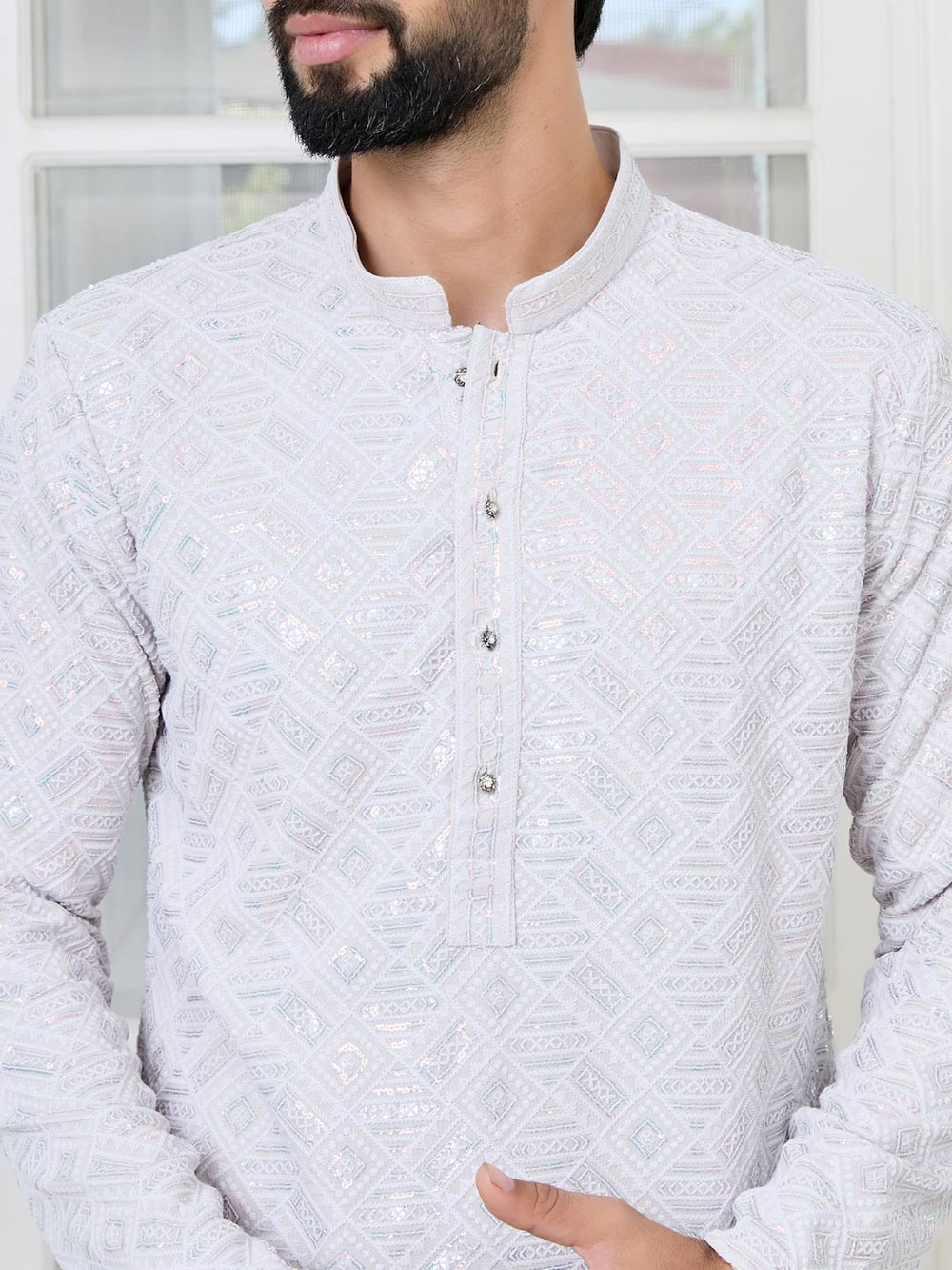 Off-White Geometric Sequins Embroidered Thread Work Straight Kurta – Off-White