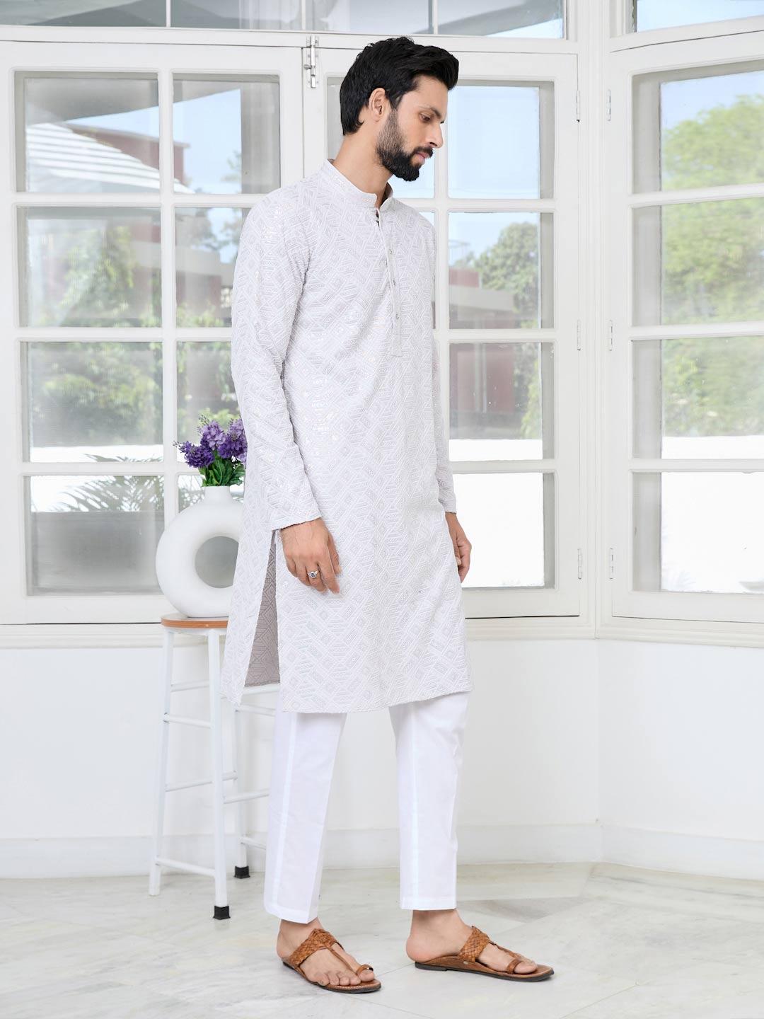 Purple Geometric Sequins Embroidered Thread Work Straight Kurta with Pyjama with Pyjama