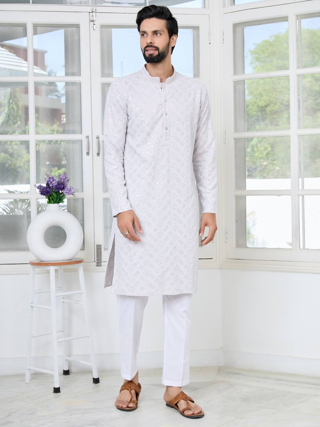 Off-White Geometric Sequins Embroidered Thread Work Straight Kurta