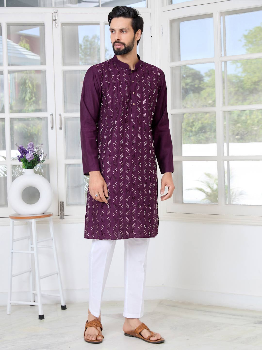 Purple Ethnic Motifs Embroidered Sequinned Mandarin Collar Straight Kurta