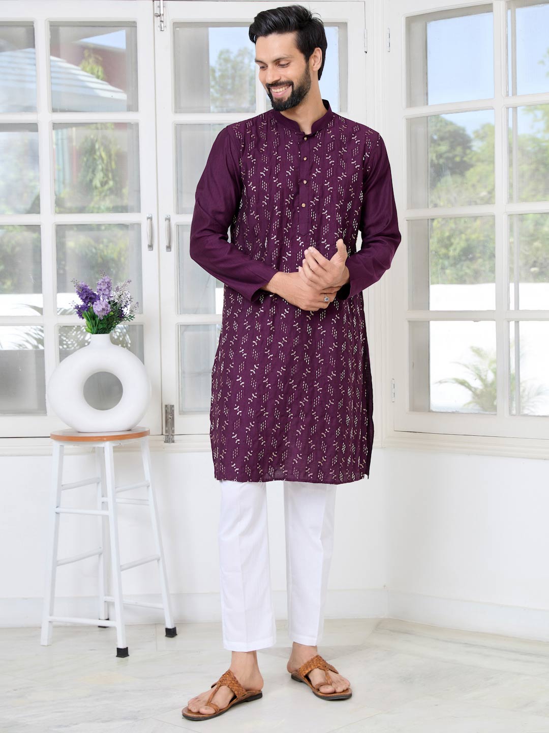 Purple Ethnic Motifs Embroidered Sequinned Mandarin Collar Straight Kurta