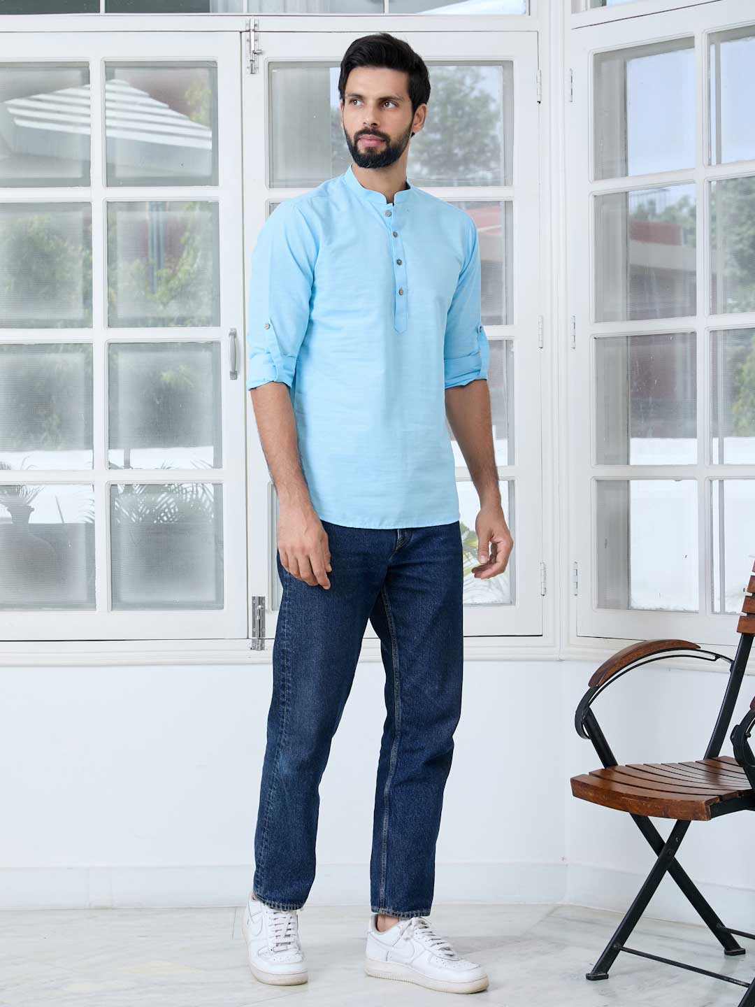 Men Light Blue Solid cotton Short Kurta