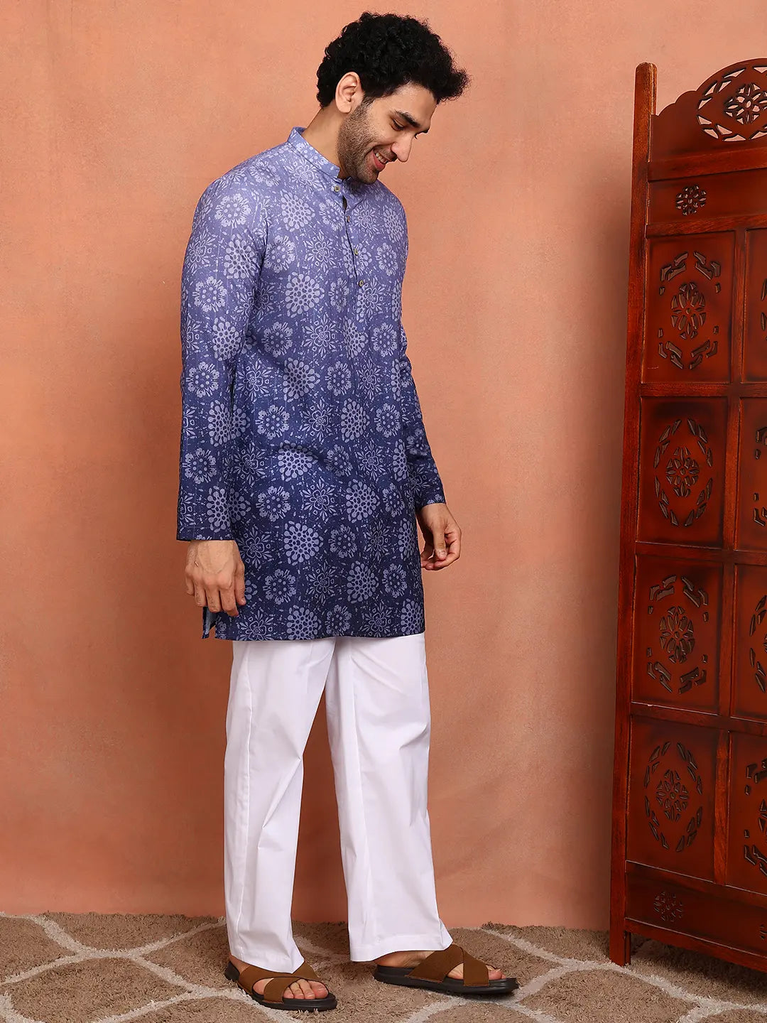 Men Blue Cotton Silk Ombre Printed Straight Kurta