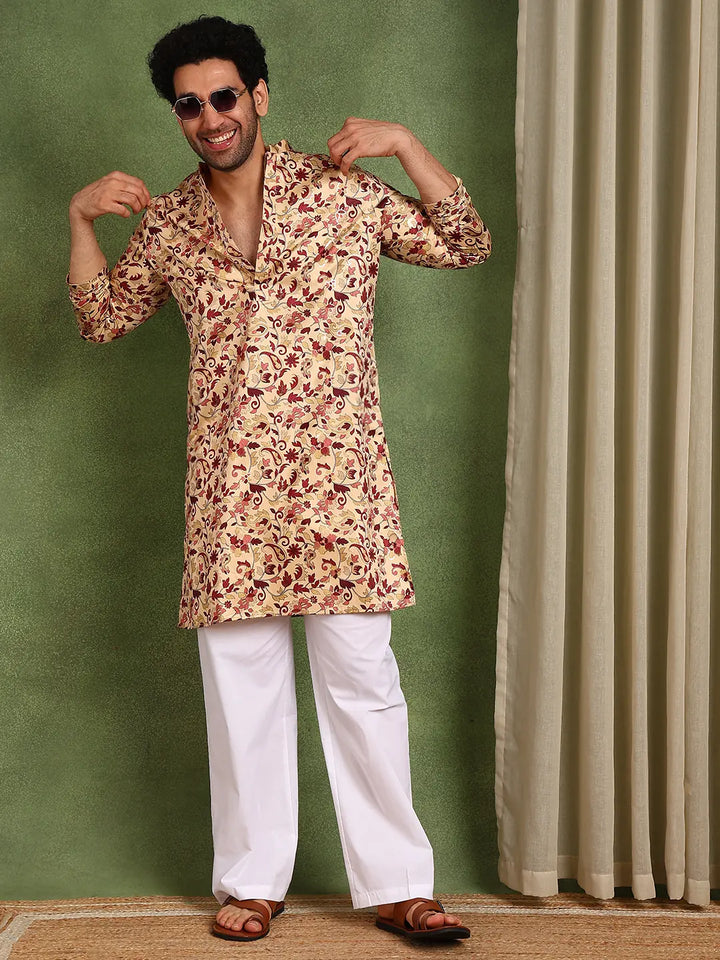 Men Beige Floral Printed Floral Satin Kurta