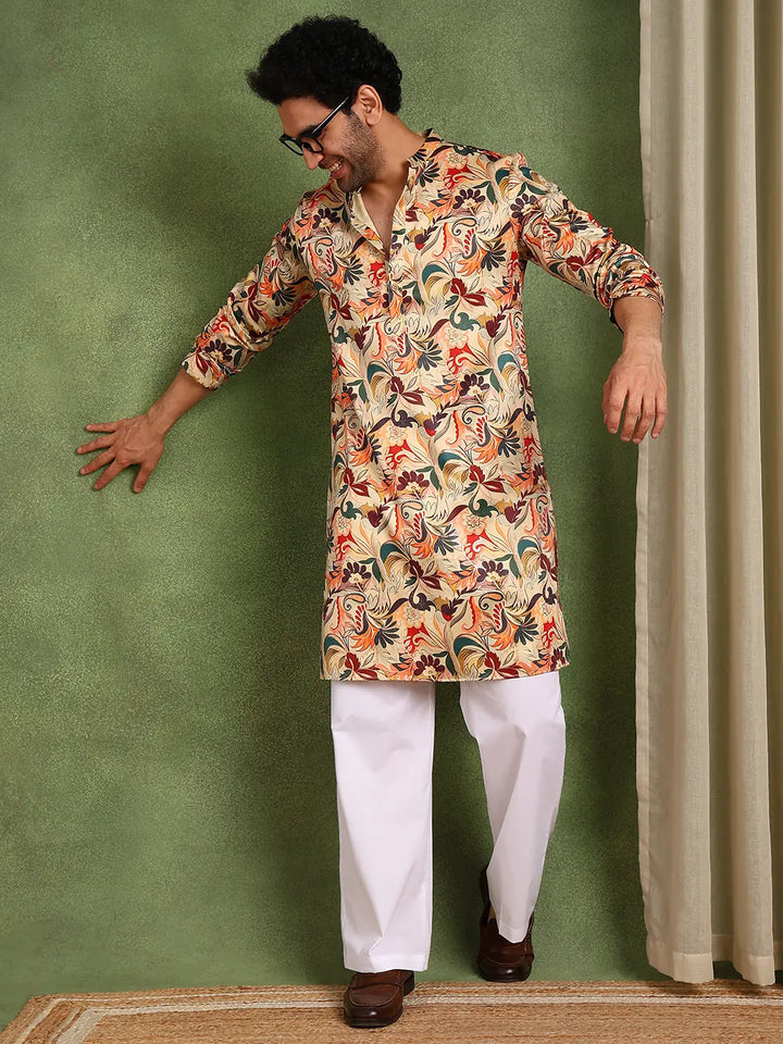 Men Beige Floral Printed Floral Chanderi Silk Kurta