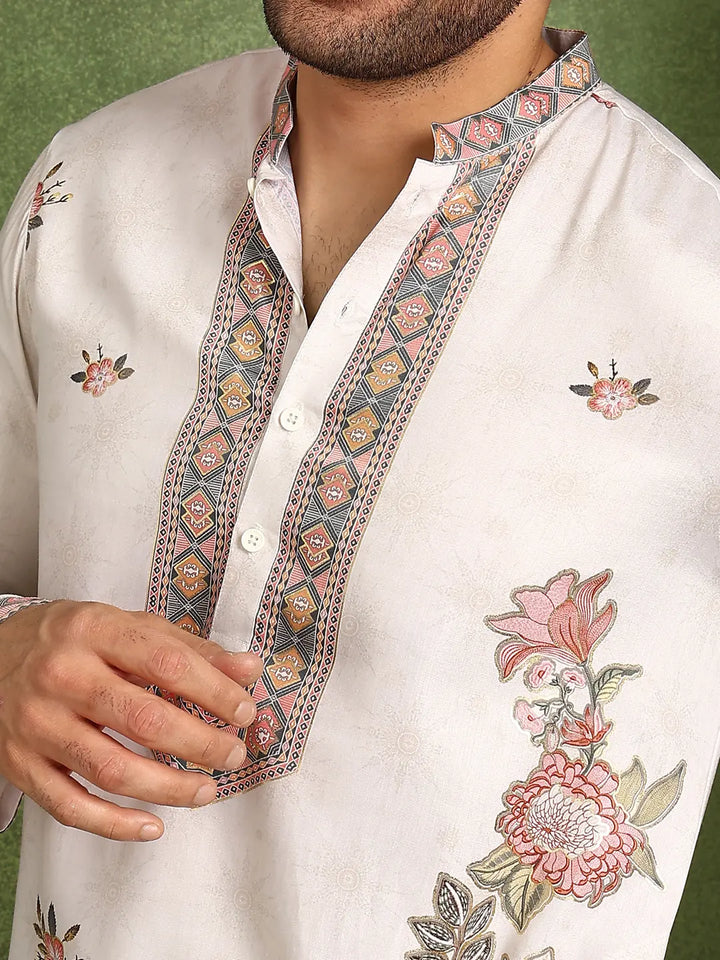 Men Off-White Chanderi Silk Straight Yoke Design Kurta