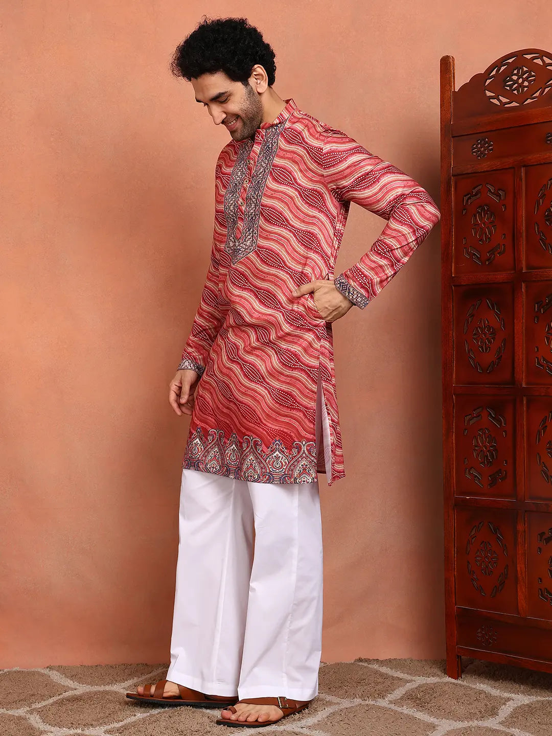Men Leheriya Printed Thread Work Chanderi Silk Kurta