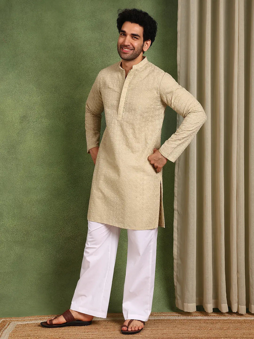 Men Cream Embroidered Cotton Straight Kurta