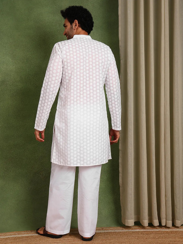 Men Cotton Chikankari Kurta