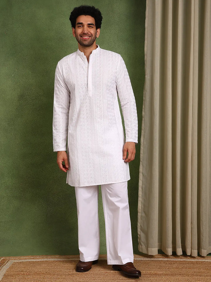 White Embroidered Chikankari Cotton Straight Kurta