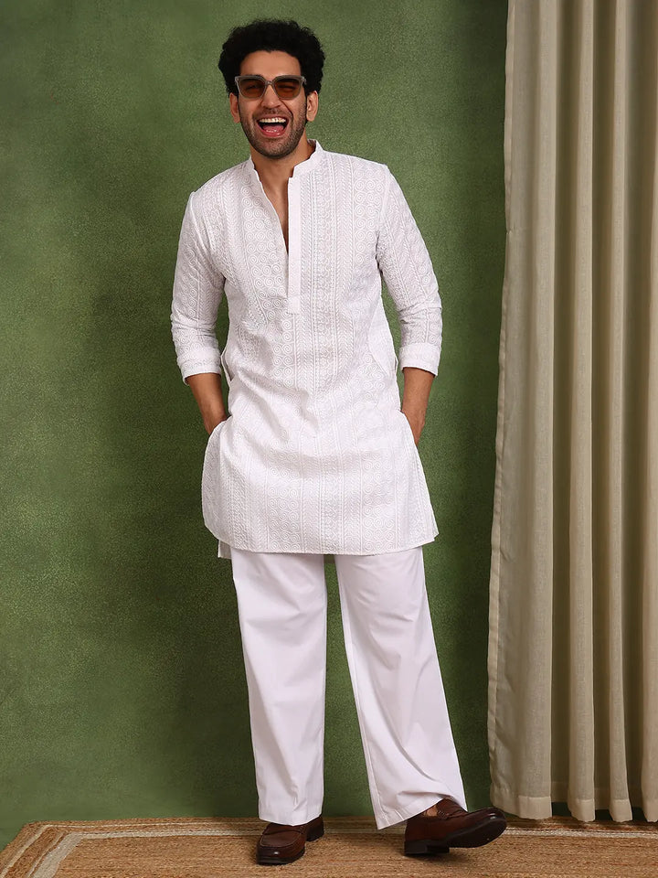 White Embroidered Chikankari Cotton Straight Kurta