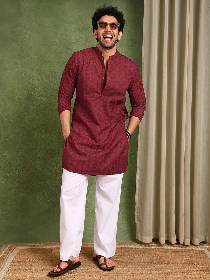 Men Maroon Embroidered Cotton Straight Kurta