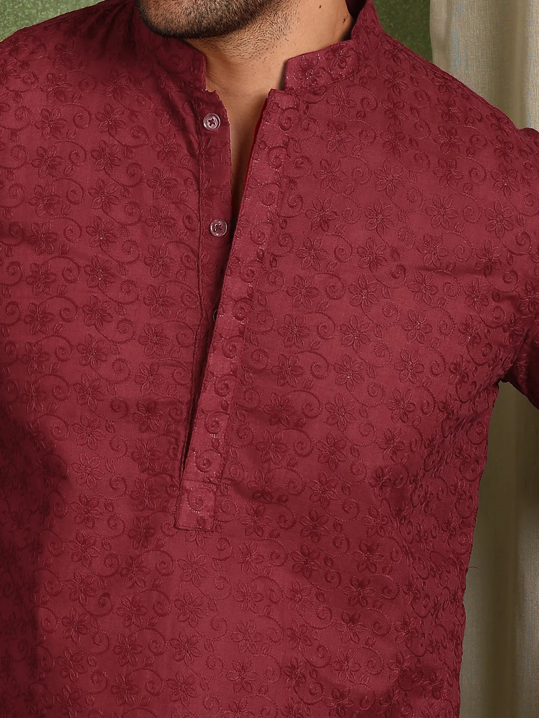 Men Maroon Embroidered Cotton Straight Kurta