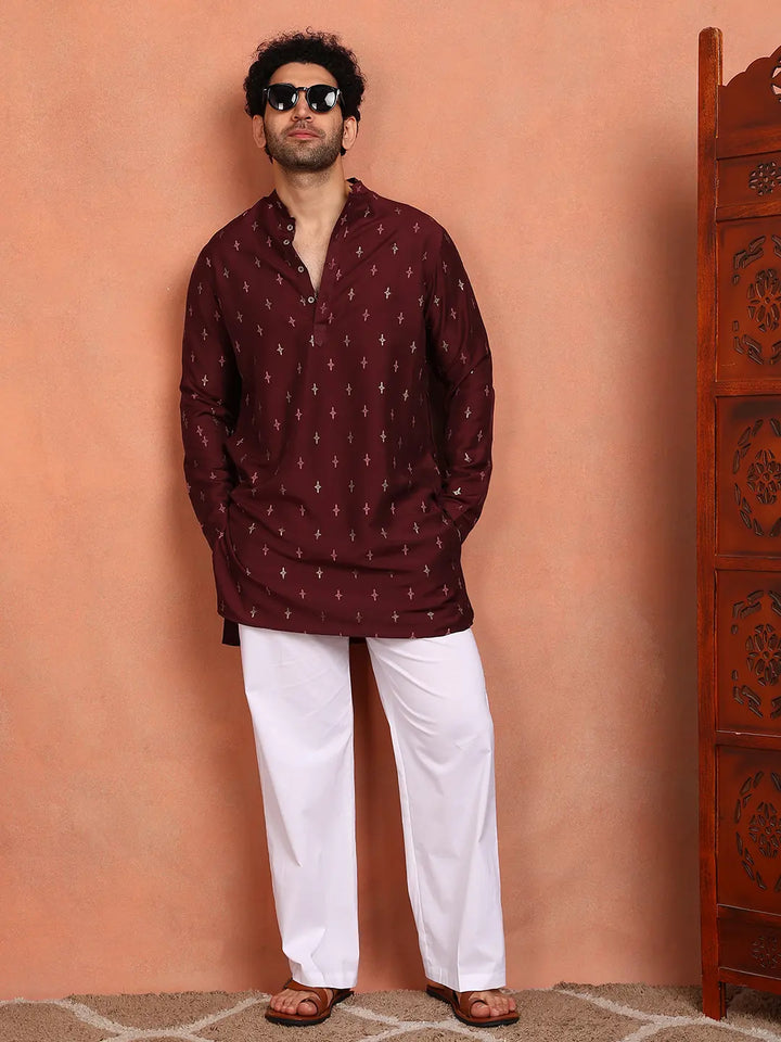 Men Maroon Cotton Silk Straight Kurta