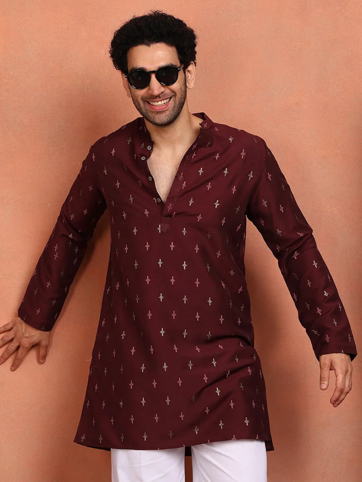 Men Maroon Cotton Silk Straight Kurta